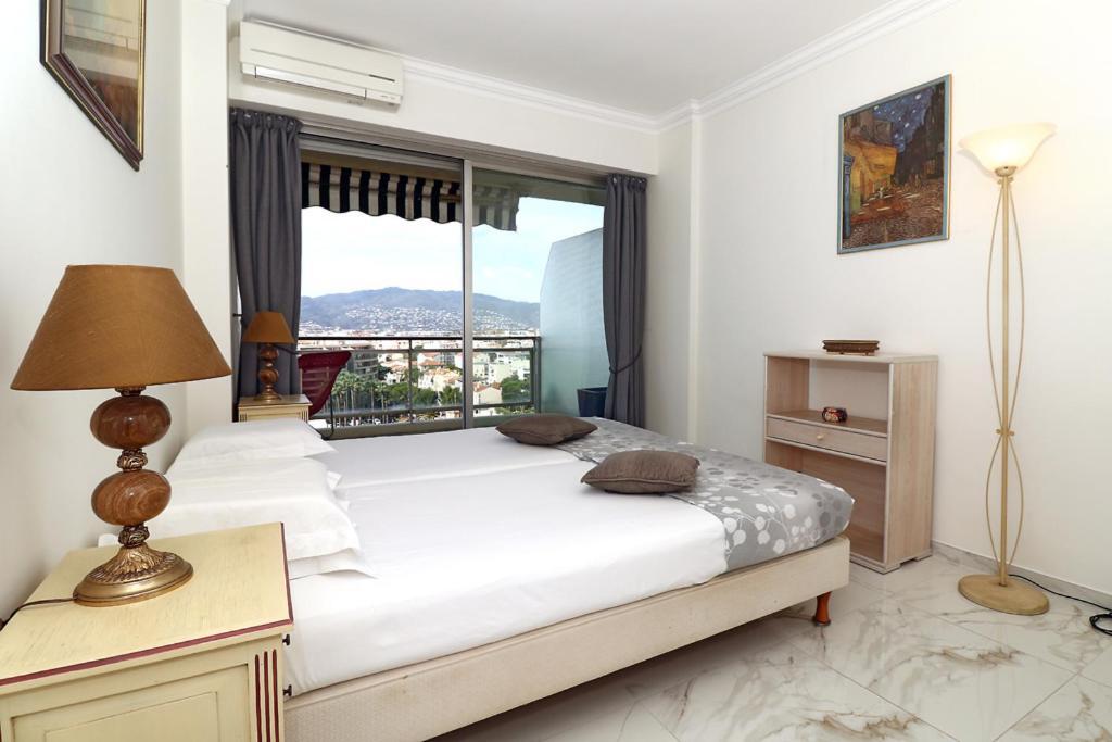 Appartamento Chateau De La Cannes
